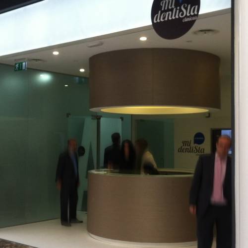 CL&Iacute;NICA DENTAL MI DENTISTA CC ISLAZUL